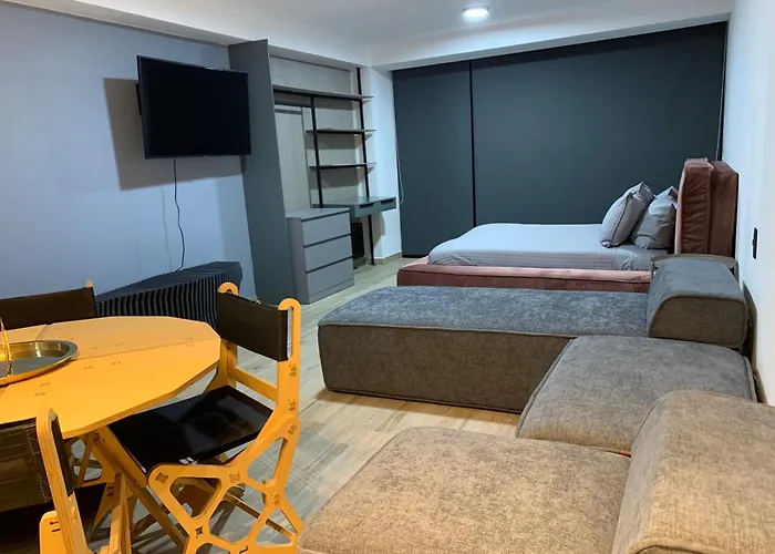Confortable Aparthotel 4*