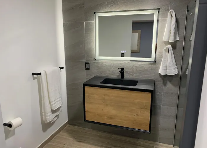 Aparthotel Confortable 4*